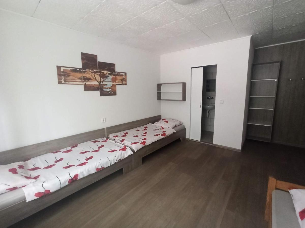 Motel Sofer Volkovce Zewnętrze zdjęcie